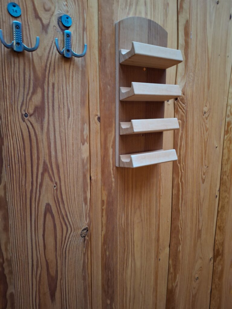 Sauna Spot Podolí stojánek na brýle